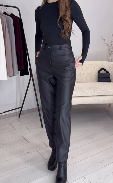 Що носити у 2025 році — модні штани для будь-якого випадку - фото 2