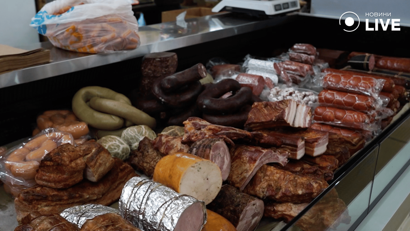 Асортимент копченостей