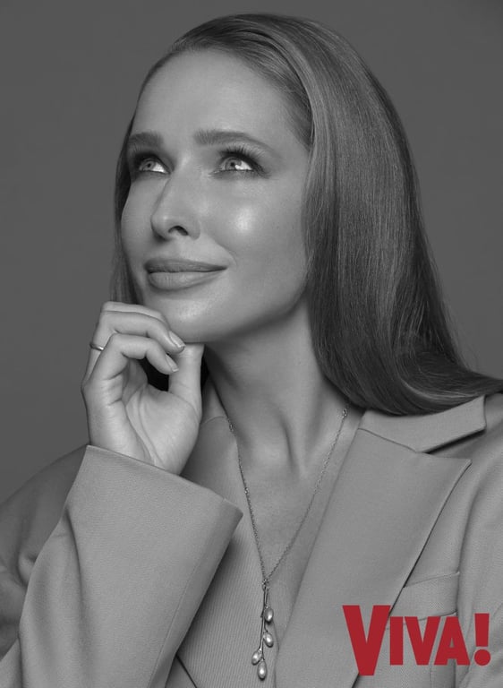 Катя Осадча з нагоди свого 40-річчя прикрасила обкладинку українського глянцю - фото 9