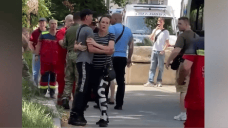 Народный депутат отреагировал на драку ТЦК и медиков скорой помощи в Одессе - 290x166
