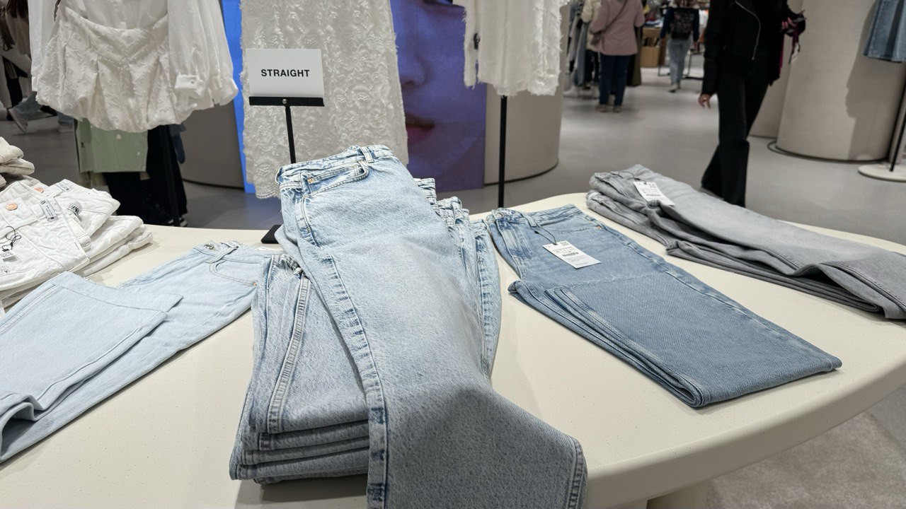 джинсы ZARA