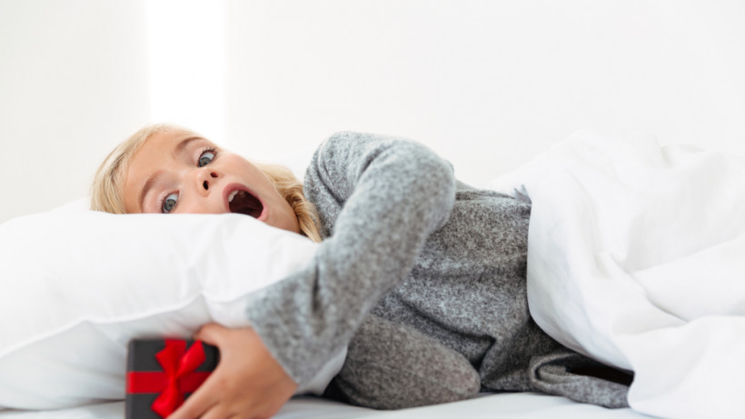 Почему в Украине подарки на Святого Николая кладут именно под подушку