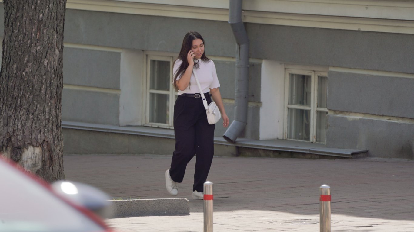 Бюджетні тарифні плани в червні: які мінімальні ціни в Київстарі, Vodafone та lifecell