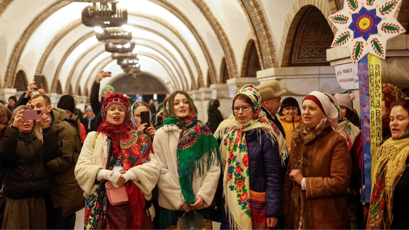 Современные украинские колядки: о чем поют украинцы этого Рождества