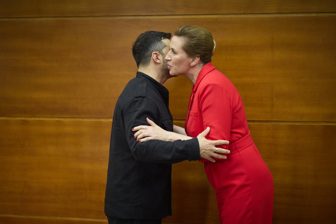 Данія готує 26 пакет військової допомоги Україні — Зеленський - фото 1