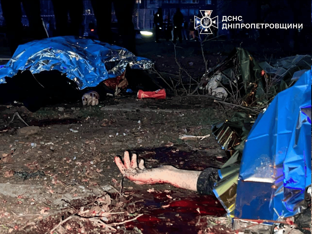 Удар по Кривому Рогу — в ДСНС показали фото наслідків - фото 2