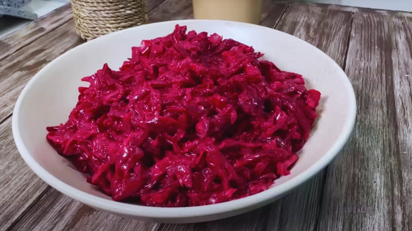 смачний рецепт салату з буряком
