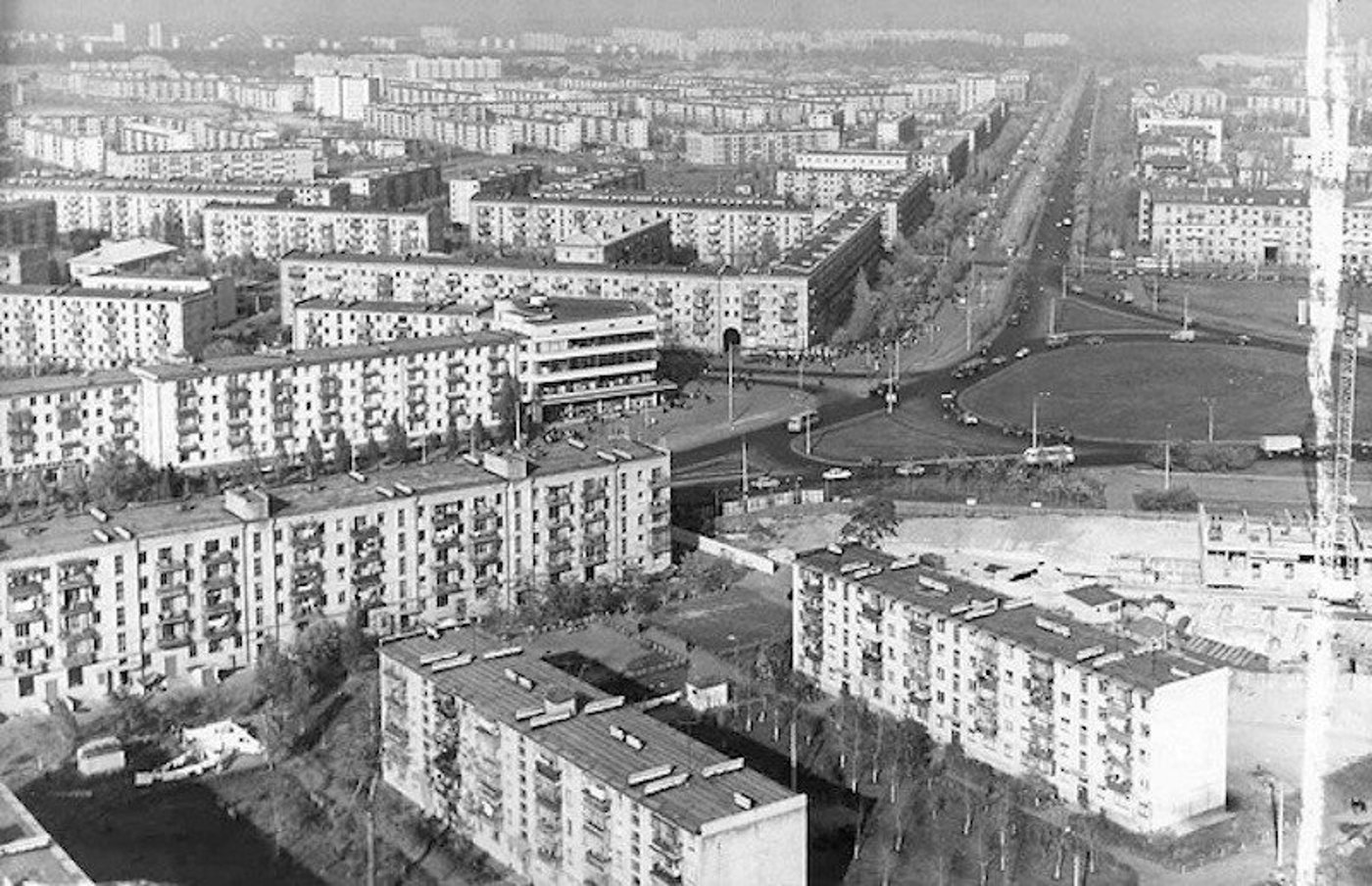 Ленінградська площа