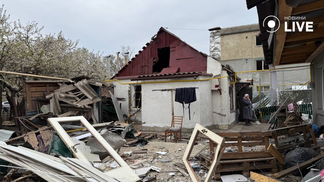 Нема де жити — одесити про наслідки обстрілу - фото 6