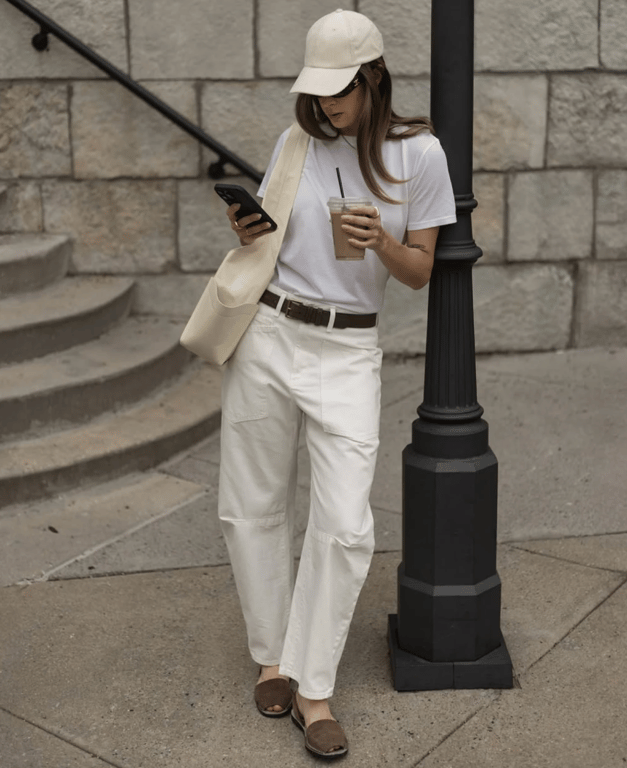 The looks in white color always had an elegant look