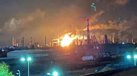 У Генштабі підтвердили ураження Рязанського НПЗ у РФ - 290x160