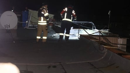 Російський дрон атакував дев'ятиповерхівку в Сумах: фото - 304x171