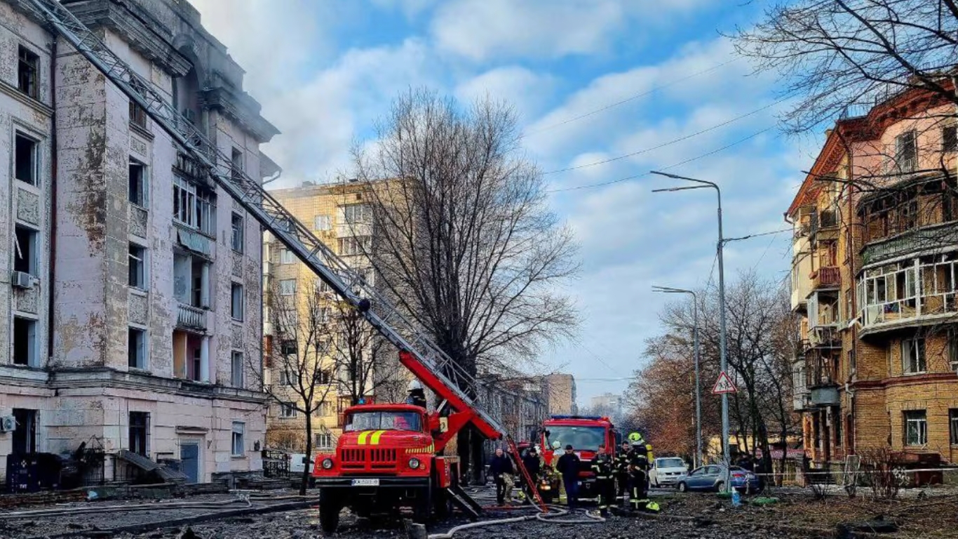 В результате ракетной атаки на Киев пострадали три предприятия пищевой промышленности