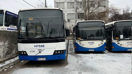 В Киеве не выпускают на рейсы автобусы, которые предоставили партнеры — как оправдываются в КГГА - 285x160