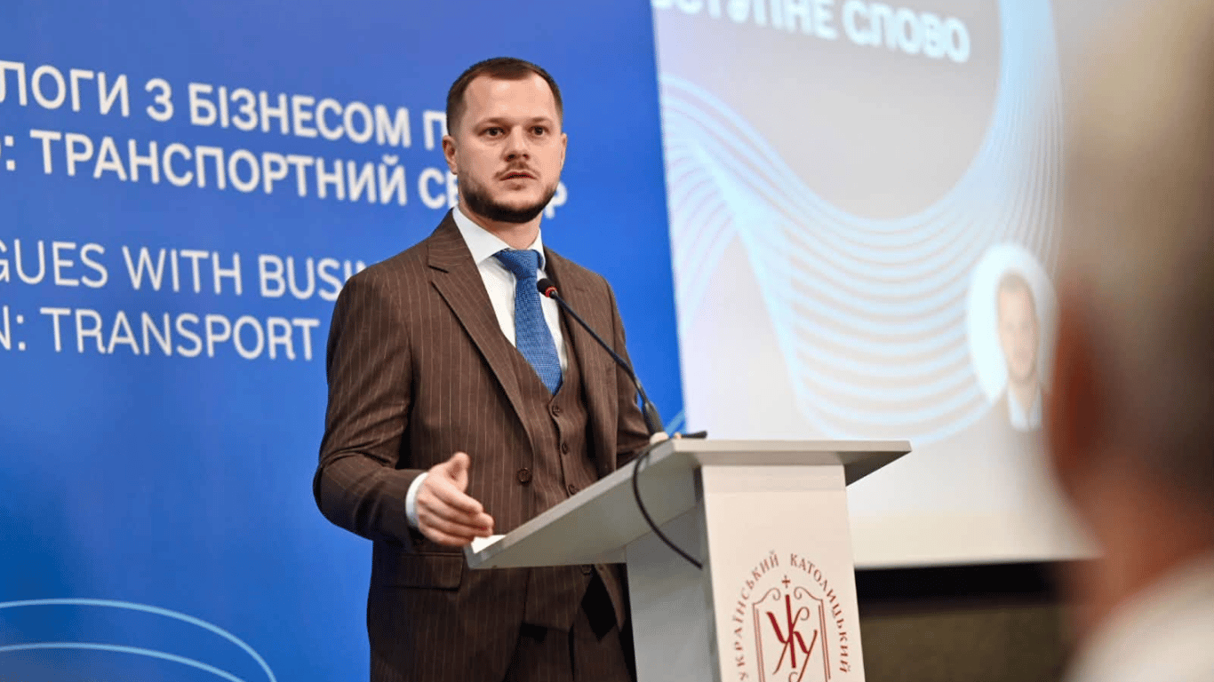 Калашник: у Києві готують резервні переправи через Дніпро