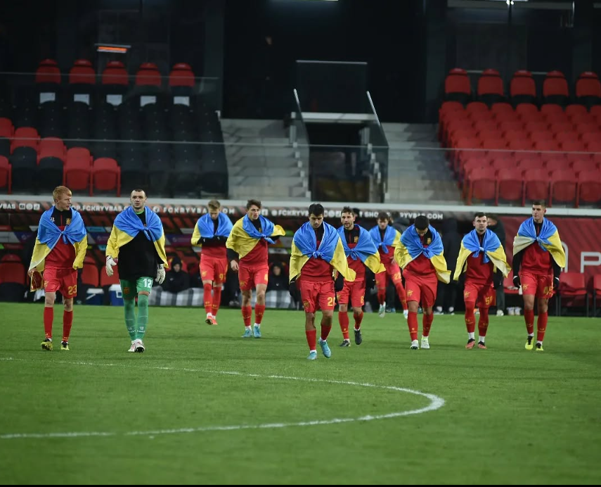 Футболісти Інгульця