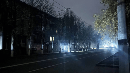 Четыре очереди — графики отключений света на Харьковщине завтра - 290x166