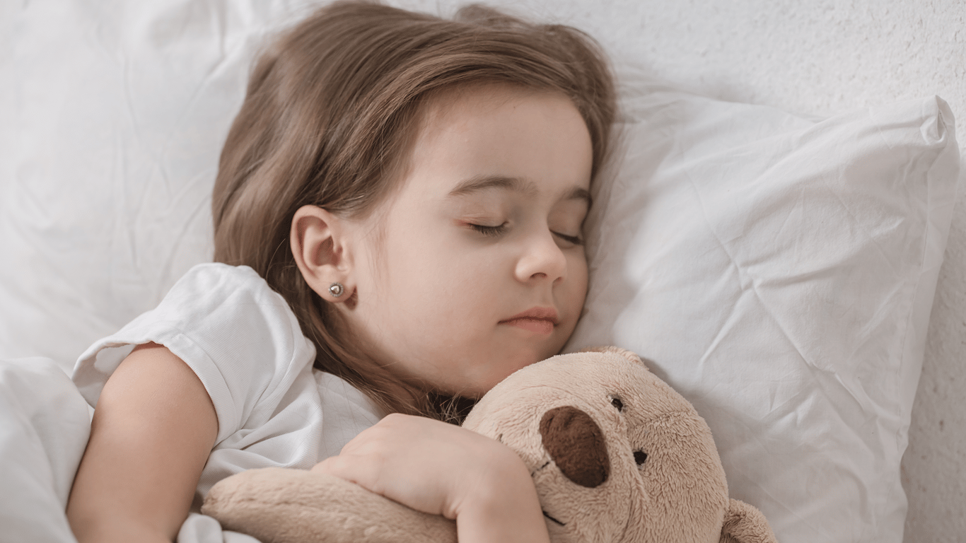 Коли діти відмовляються від денного сну