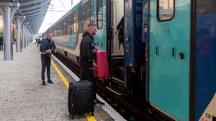 УЗ запустила прямые поезда в Европу — куда и сколько стоят билеты - 285x160