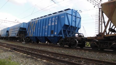 Вывозить зерно из Одесчины по железной дороге станет дороже: какие причины - 285x160