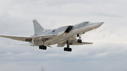 В РФ злетів Ту-22м3: існує ракетна небезпека - 285x160