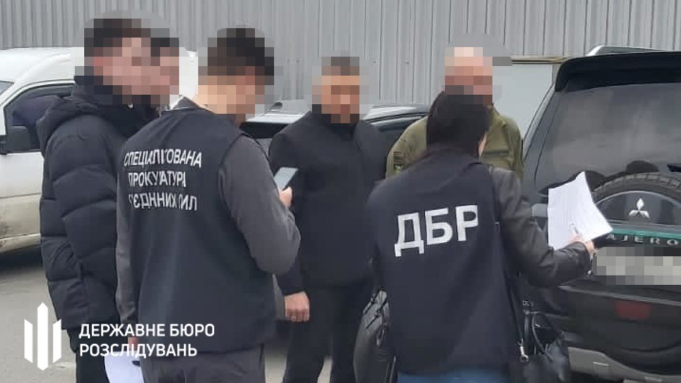 В Харькове задержали военных, которые помогали уклонистам: подробности схемы