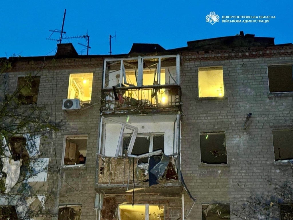 Наслідки ракетного удару по Дніпру