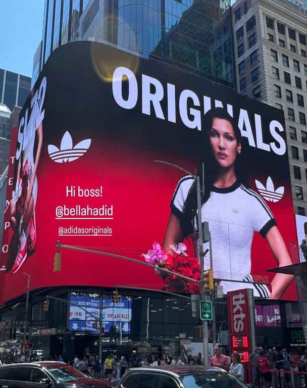 Adidas приніс вибачення Беллі Хадід 
