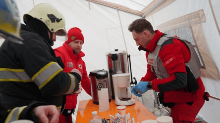 Київ запроваджує гаряче харчування для людей після атак РФ - 290x160