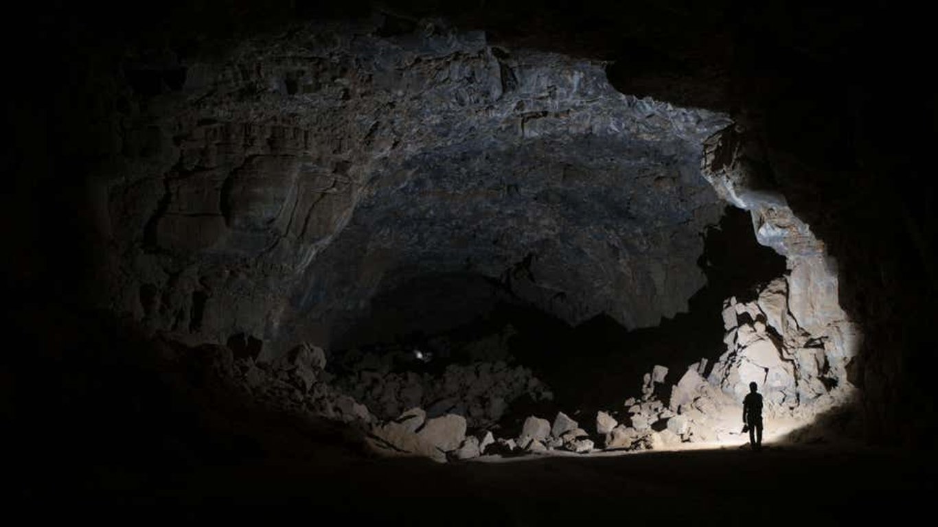 Спортсменка-экстремалка провела 500 дней в пещере: что с ней произошло