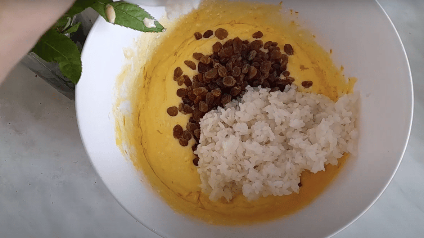 Сирно-рисова запіканка на сніданок