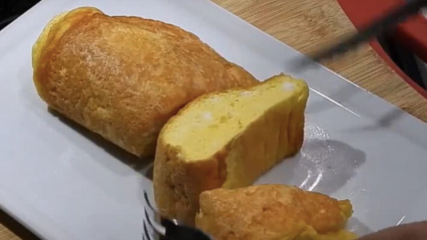 як правильно приготувати японський омлет на сніданок 