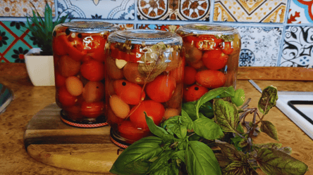 Маринованные помидоры "Рождественские" — к зимним праздникам - 285x160