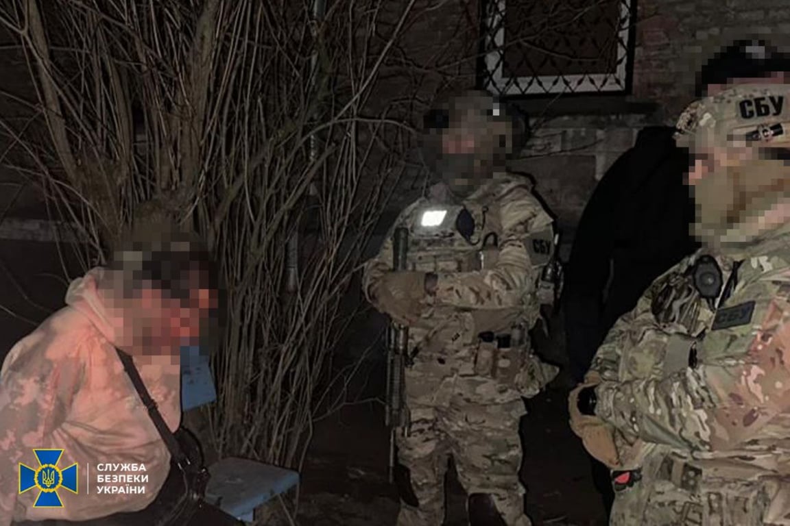 Затримання фігурантів на Львівщині та Запоріжжі: зброя в посилках