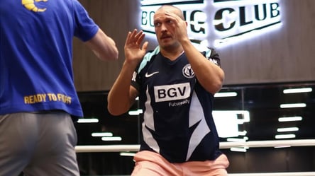 Усик сохранит чемпионство, но есть сроки - 285x160