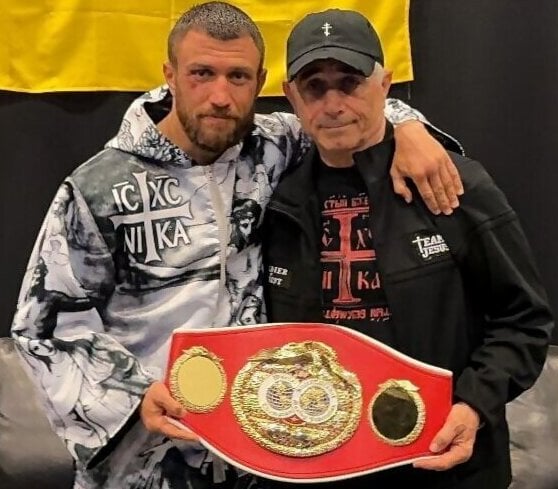 Василий Ломаченко