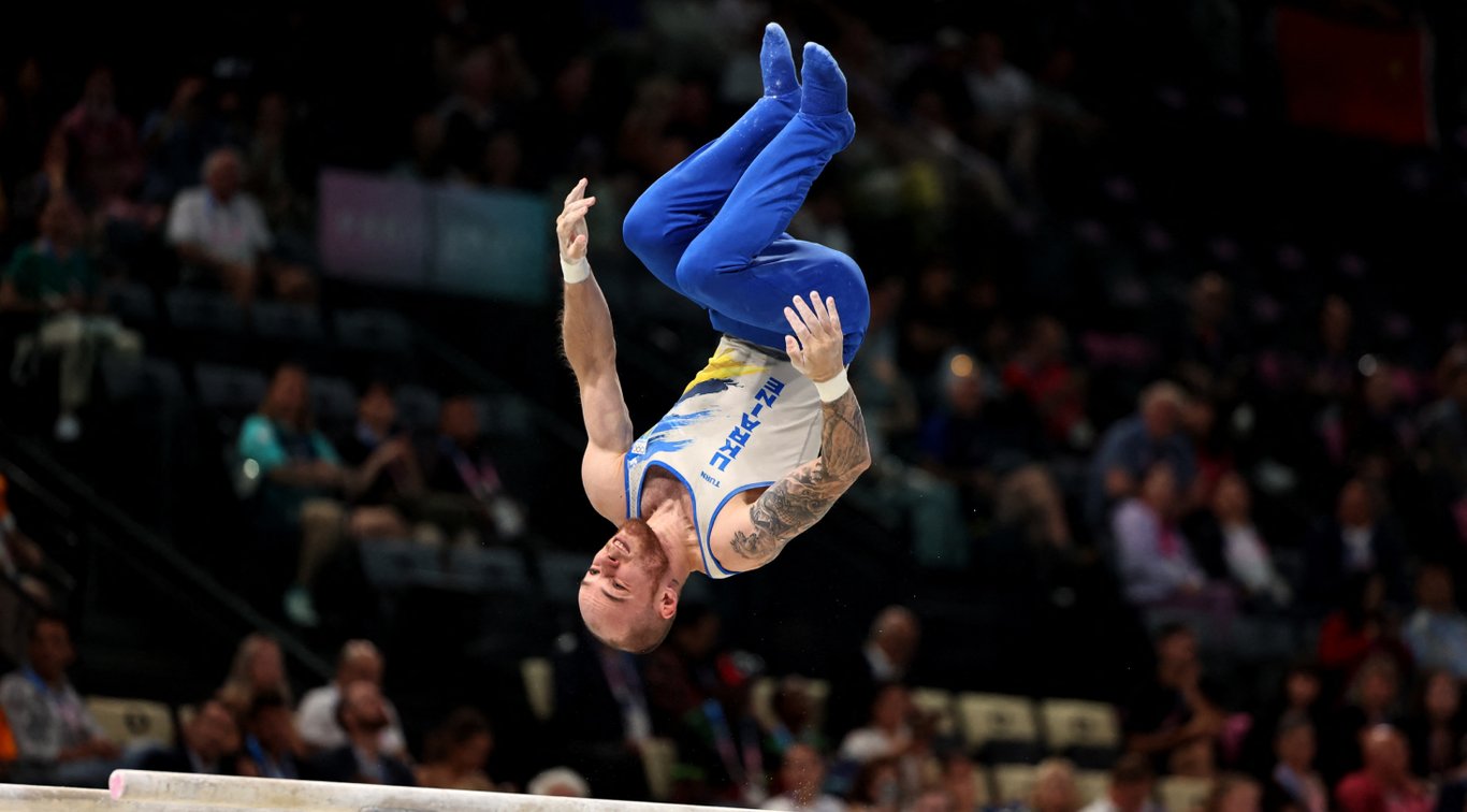 Олег Верняєв