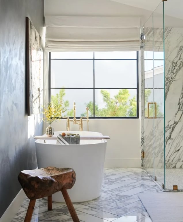 Невероятные идеи для ванной — 13 трендовых решений в 2026 году - фото 11