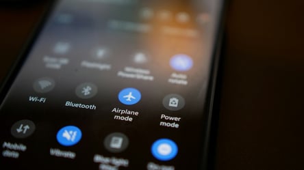 Когда стоит включать авиарежим в смартфоне и почему это полезно - 290x160