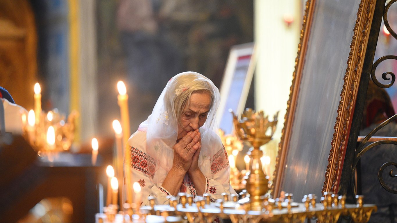 Як правильно поминати покійних на Радоницю