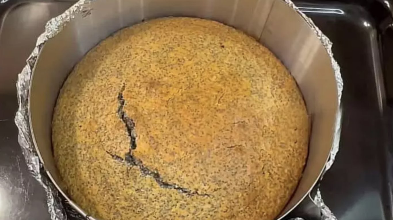 Best coconut poppy seed cake recipe — light, creamy, and impossible to resist