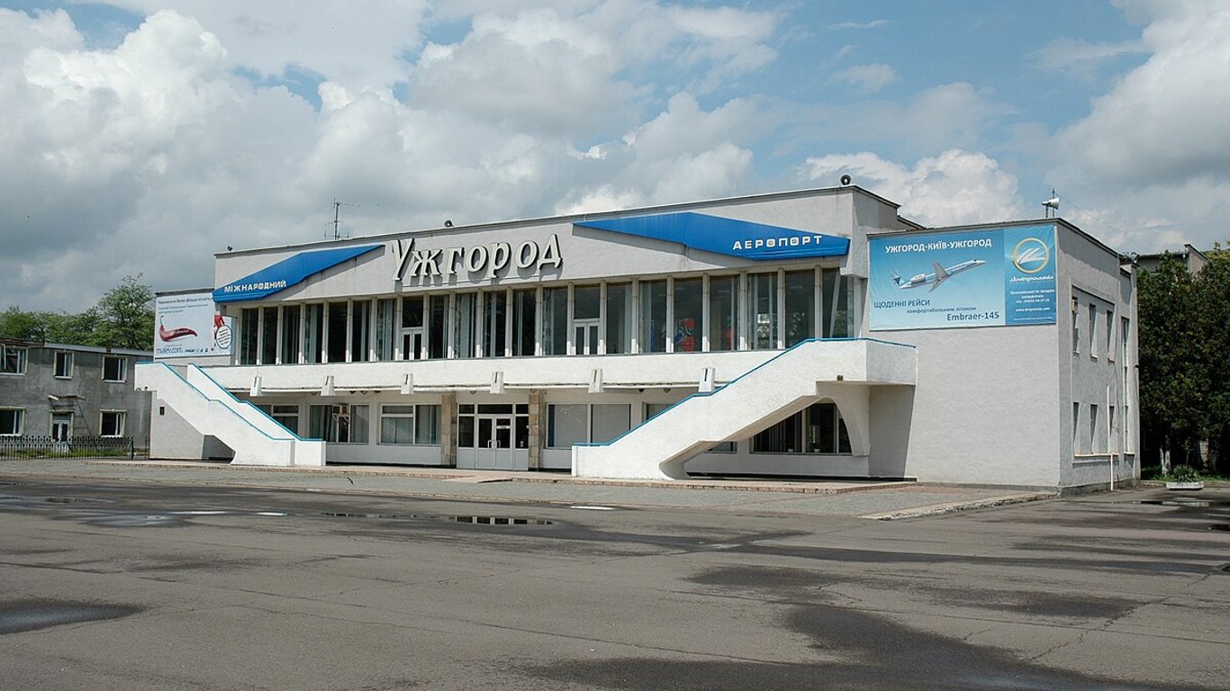 В Ужгороде могут запустить аэропорт: какие условия