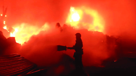 Росія вдарила по енергообʼєктах у Прилуках — наслідки влучання - 290x166