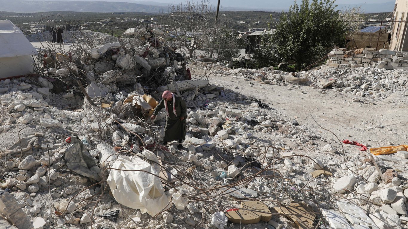 Иран использовал последствия ужасного землетрясения, чтобы доставлять Сирии оружие, — Reuters