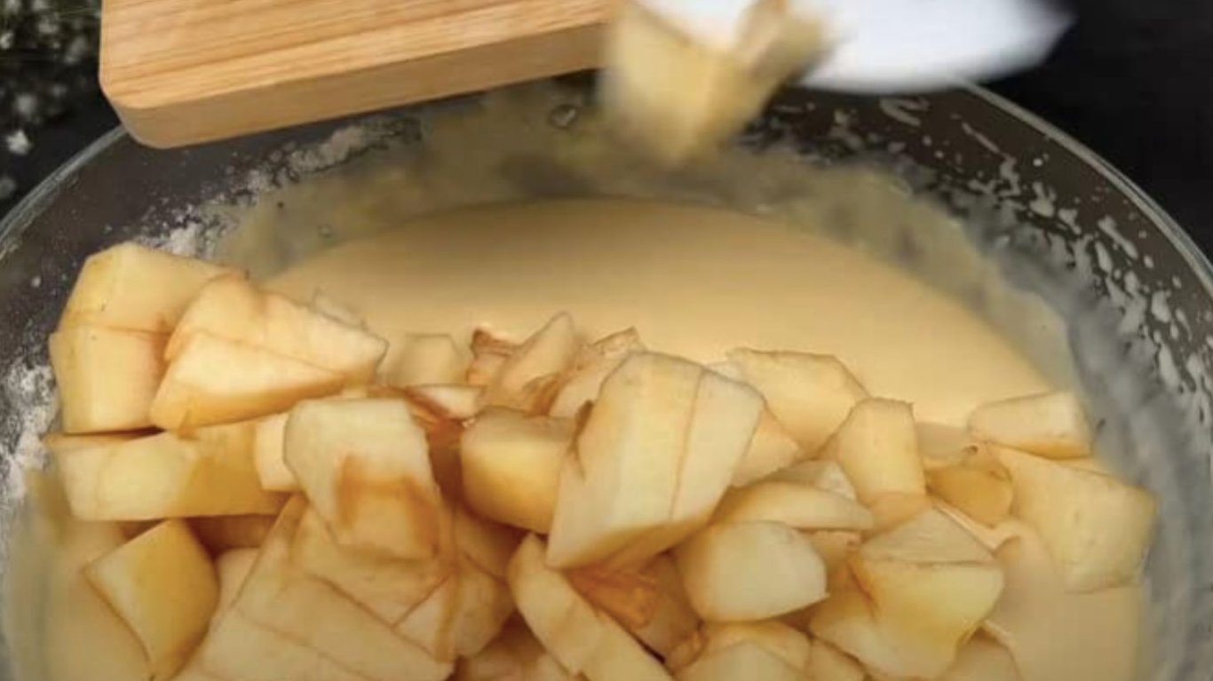 рецепт яблучного пирога з п’ятизіркового ресторану за 10 хв