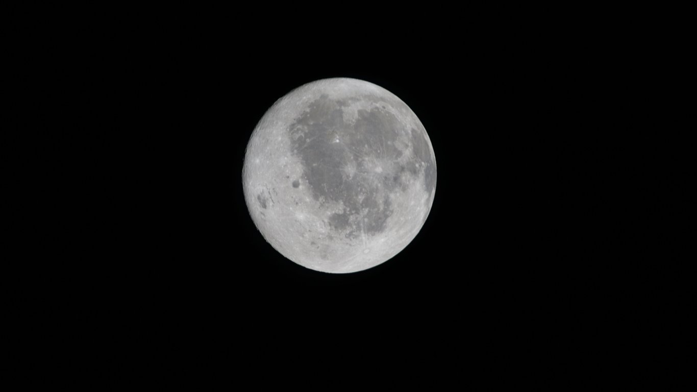Фото Землі та Місяця з місії Artemis II: NASA опублікувала повний архів