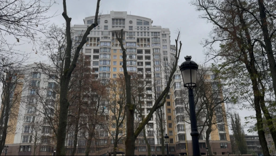 Працівники НАБУ провели обшуки у квартирах Міндіча 10 листопада