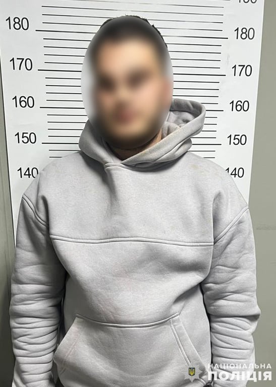 Крадій авто