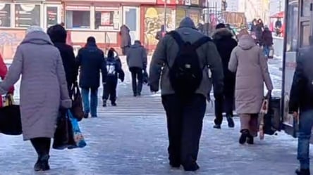 Каток вместо дорог — как киевляне переживают непогоду - 290x166