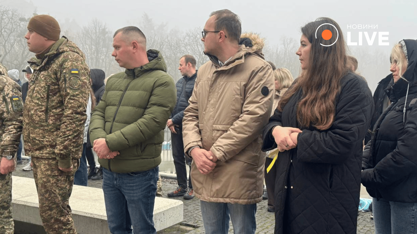 Львів вшанування героїв